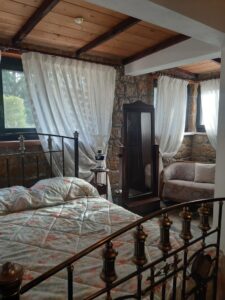 Stone wooden house - Thermi