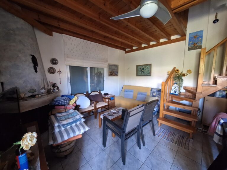 Agiokampos - Maisonette, House