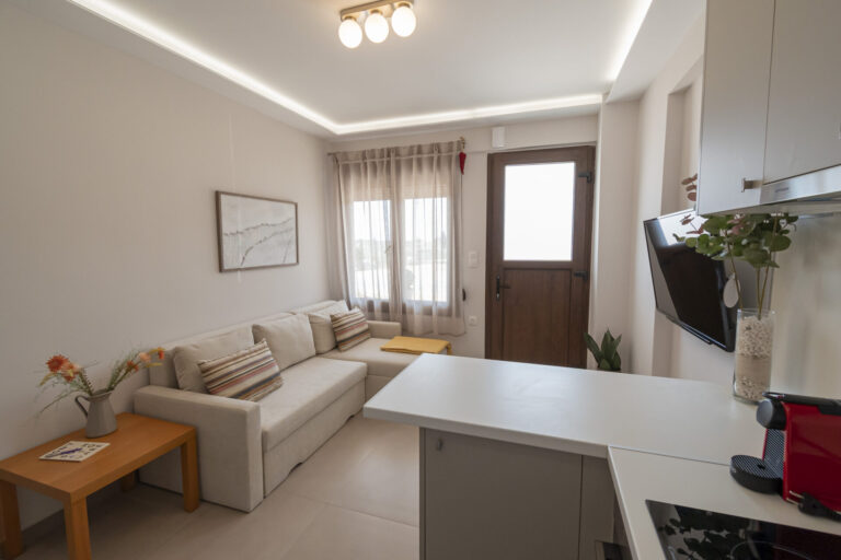 AmicoSuites-Taupe_Nea-Moudania-Chalkidiki