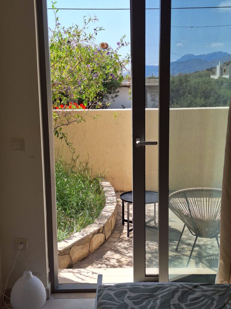 A-year-round-bungalow_in-southern-Crete