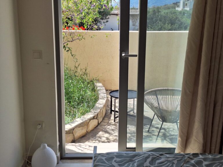 A-year-round-bungalow_in-southern-Crete
