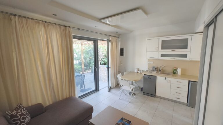 A-year-round-bungalow_in-southern-Crete